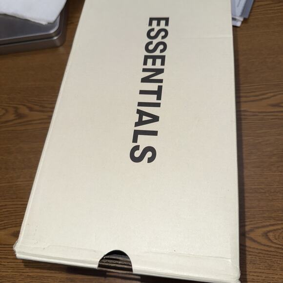 Size 6 - Converse Fear of God x Chuck 70 Grey BS527 - Picture 7 of 7